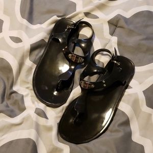 Michael kors flat sandal